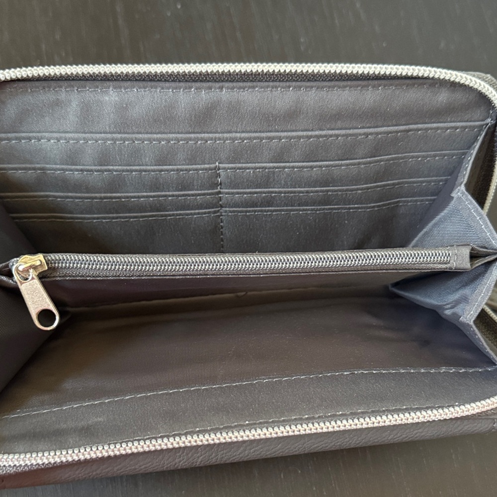 Gray Envelope Wallet - Picture 3 of 6